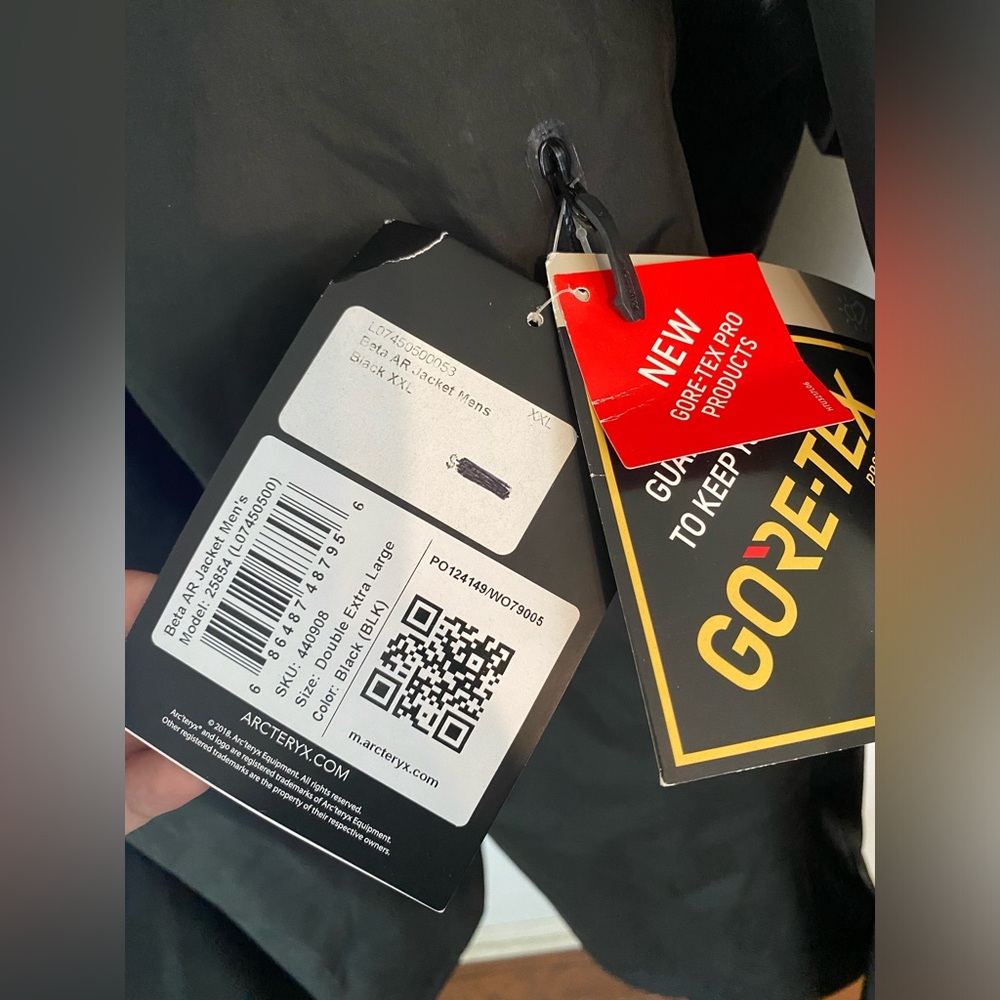 NWT Arc'teryx Men's Beta AR Jacket with Gore-Tex - Picture 6 of 15